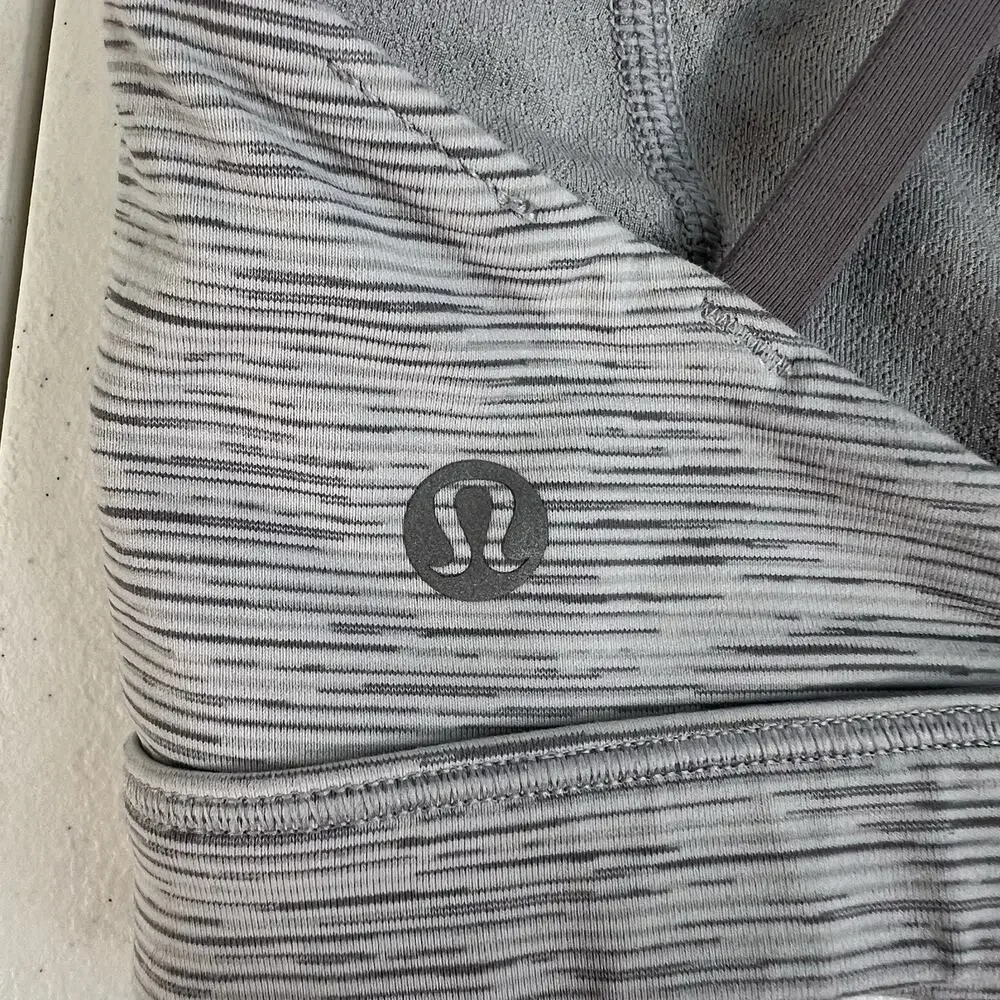 Lululemon Sz‎ 6 Free To Be Serene Bra Light Support C/D Cup Nimbus Battleship